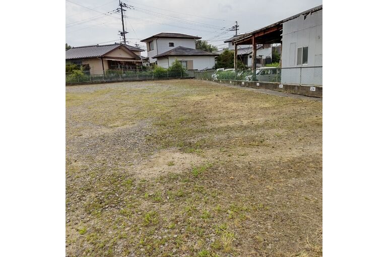 上原町の草刈り除草作業