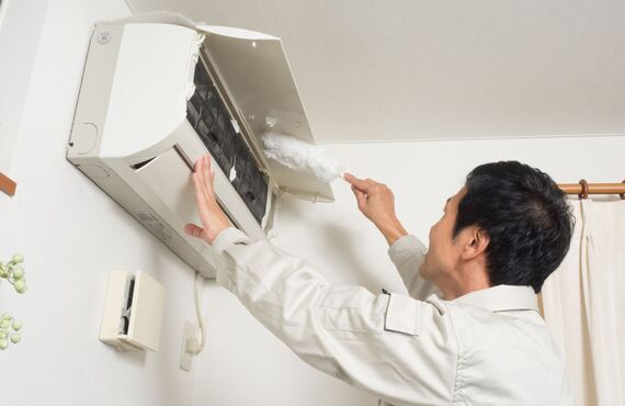 便利屋として佐世保市周辺のエアコンクリーニング作業に対応しています